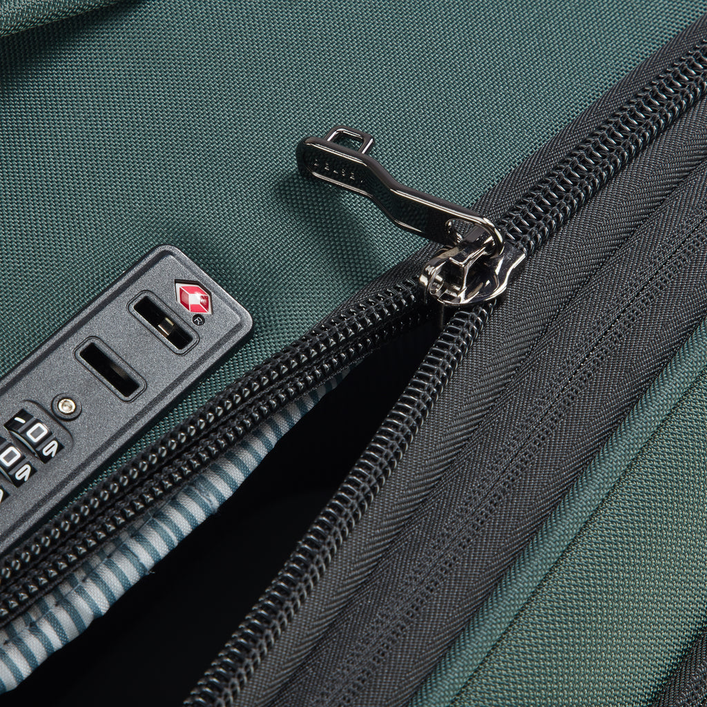 DELSEY Dita Large Suitcase Green (79cm)